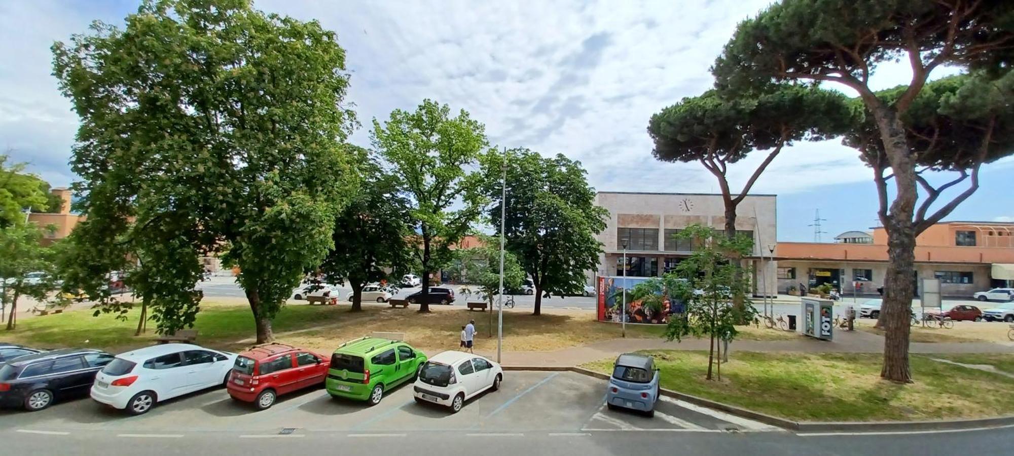Luminosissimo Appartamento Viareggio Centro Εξωτερικό φωτογραφία